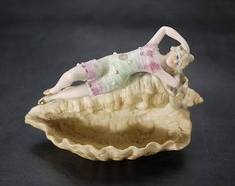 Rare Vintage Bisque Bathing Beauty Shell Dish from Germany