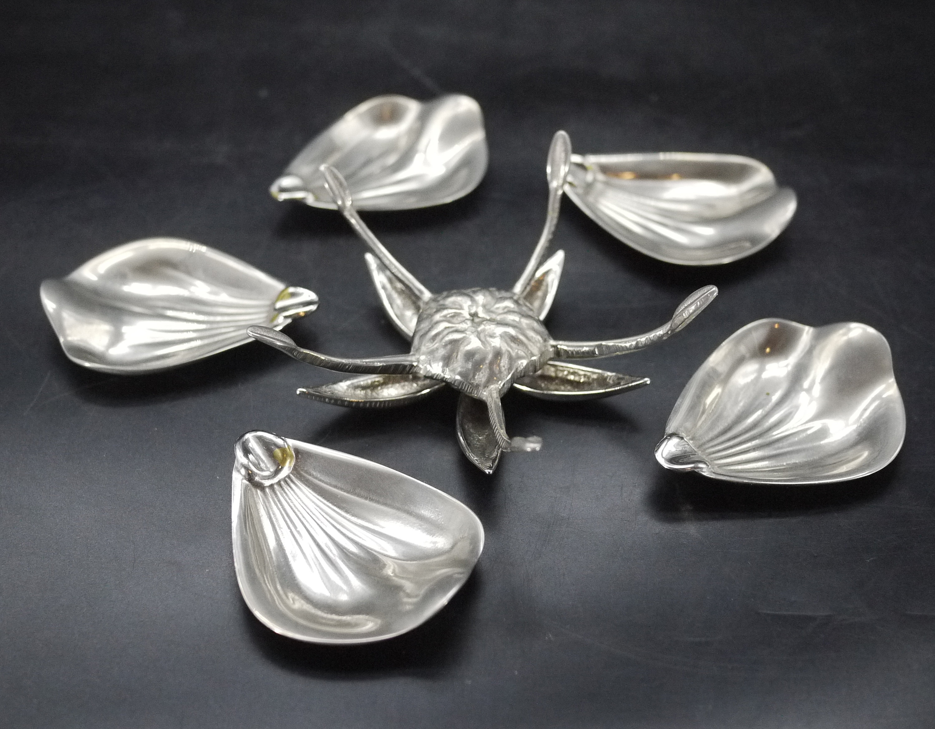 Vintage Silver Tone Flower Petal Ashtray