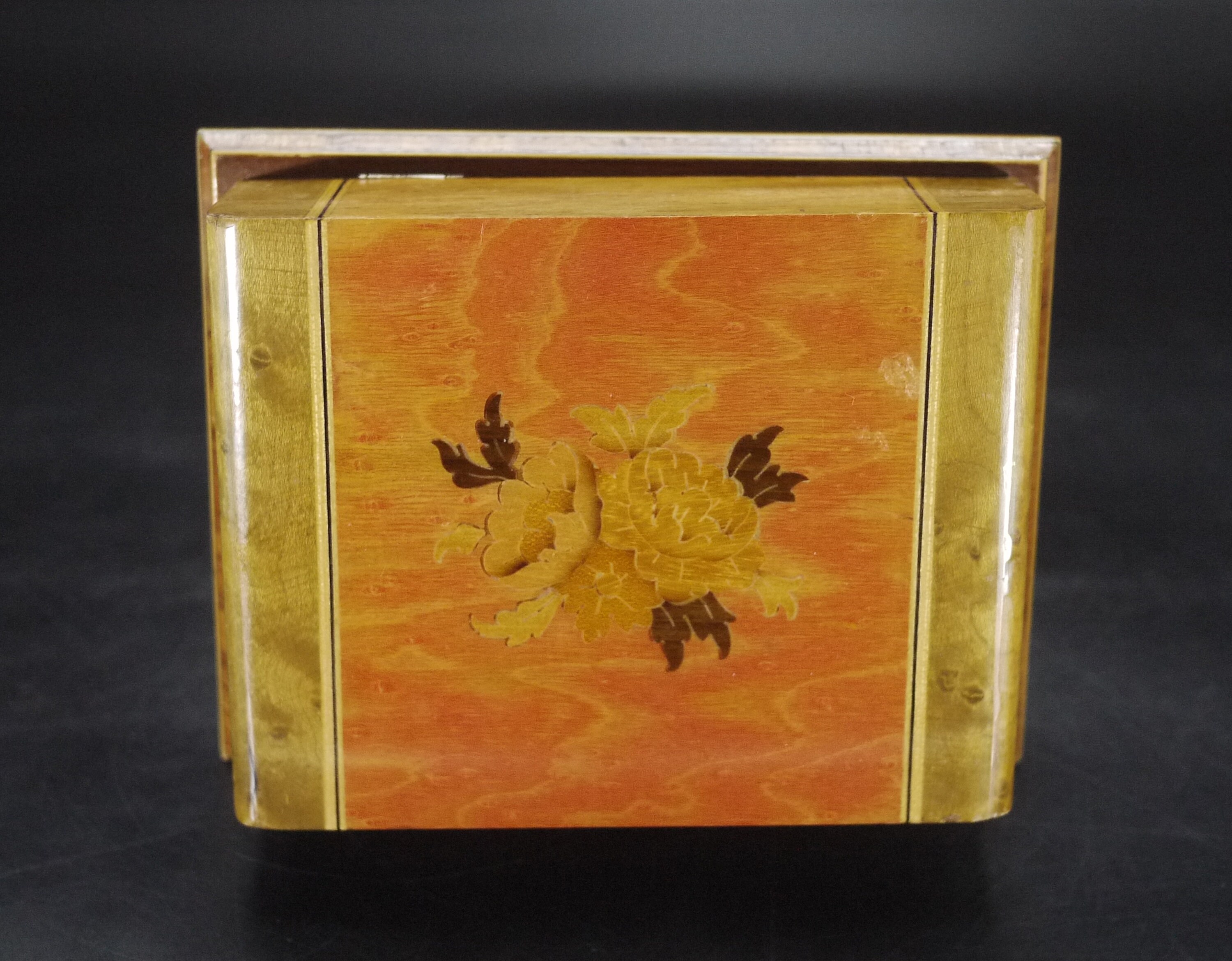 Vintage Musical Cigarette Box with Folding Tiers