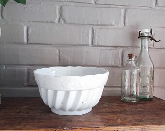 Colador de porcelana blanca francesa vintage para bayas