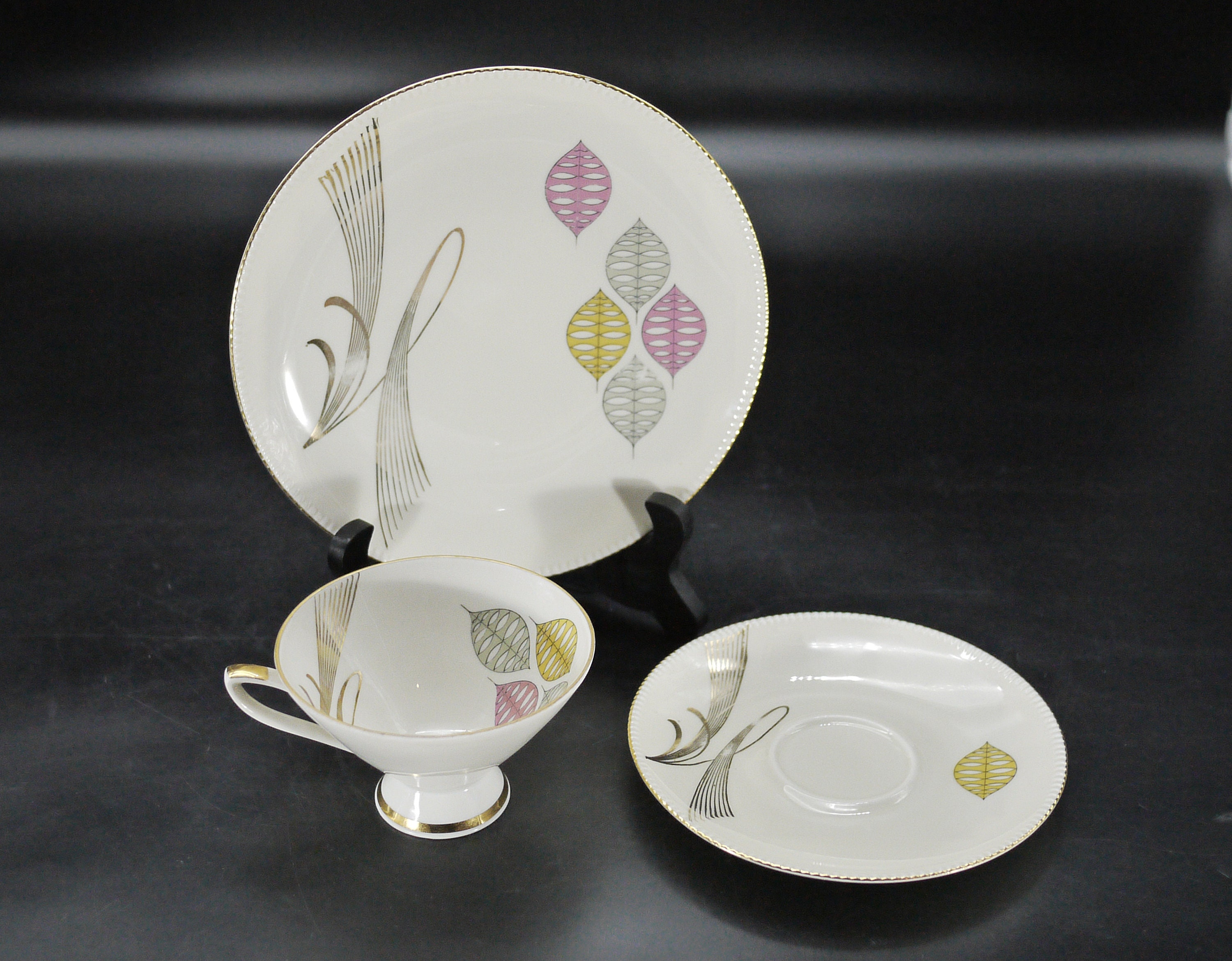 1950S German Porcelain Gold Tea Cup Trio Set