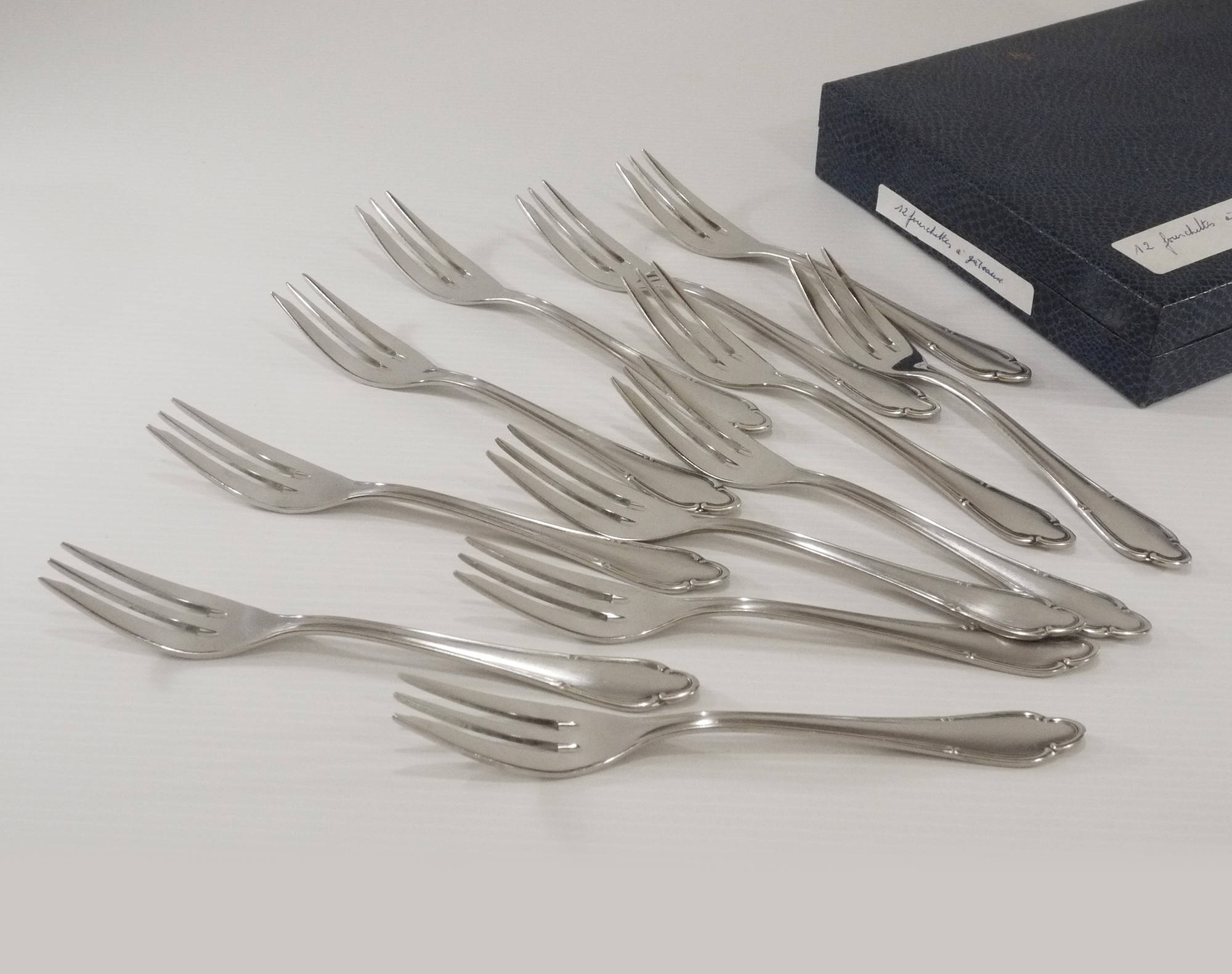 Vintage Dessert Forks Roneusil Stainless, set of 12 in Original Box