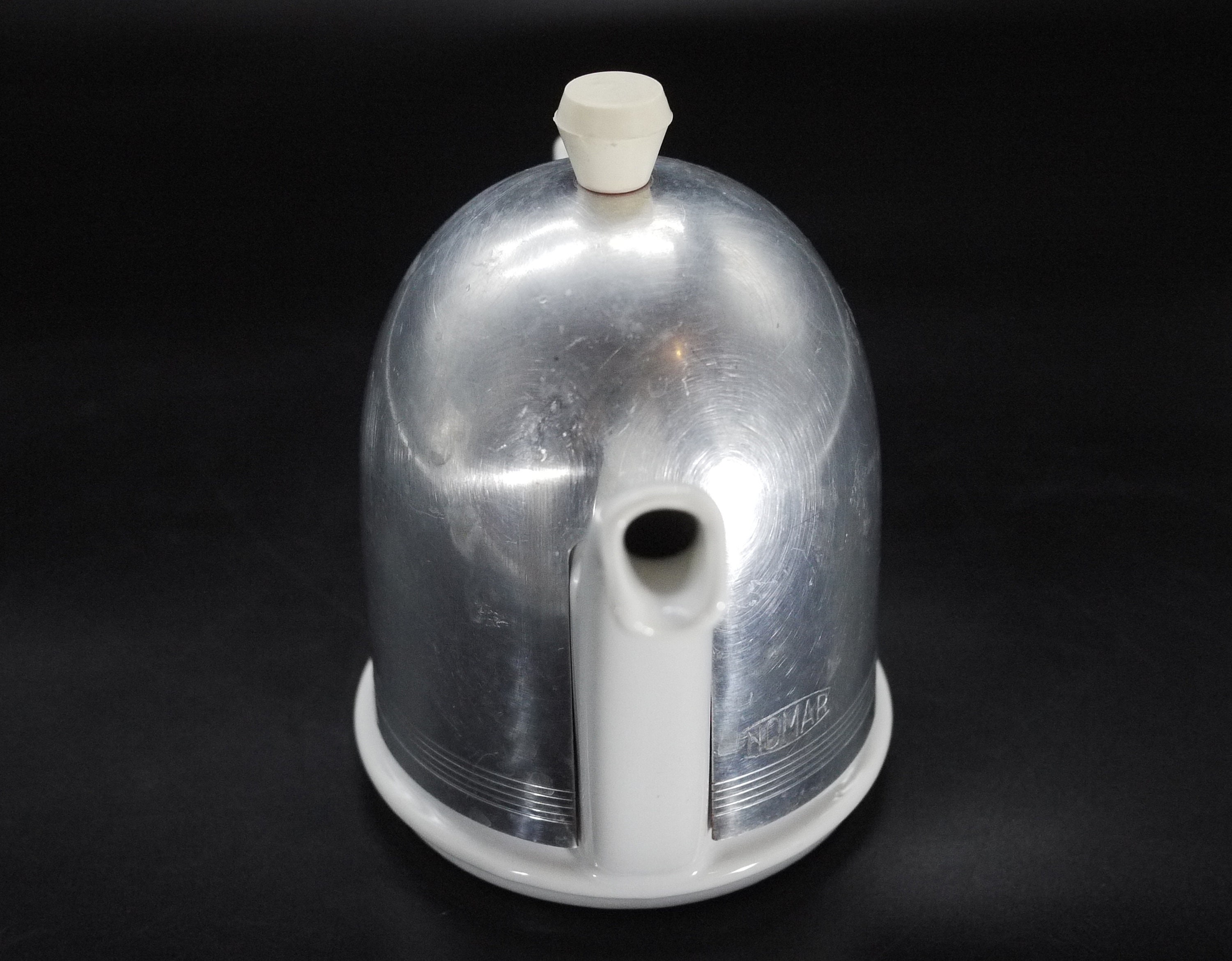 Porcelain French Insulated Teapot with Metal Infuser NOMAR