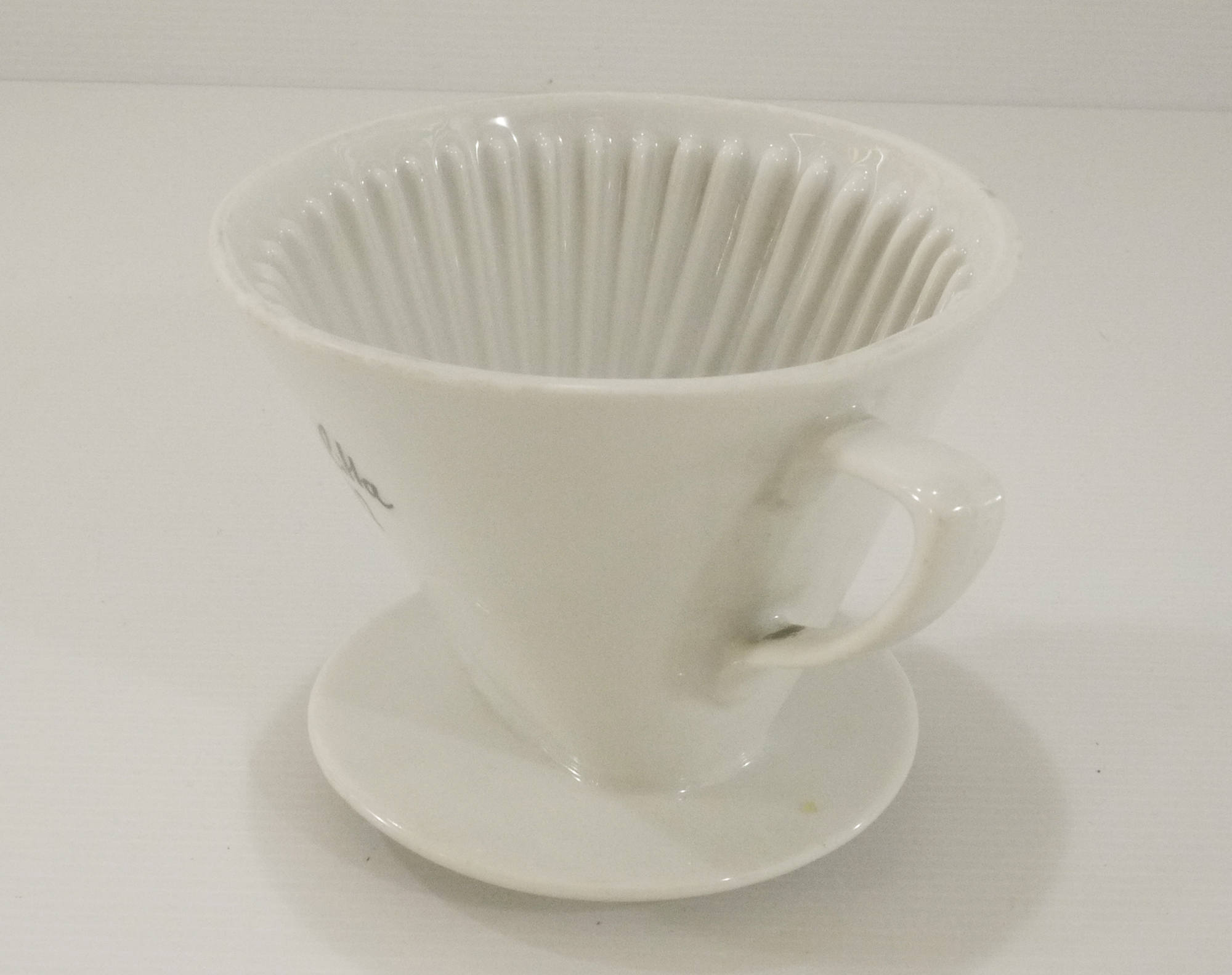 Vintage Melitta 102 Ceramic Coffee Cone Dripper, 16 Cups