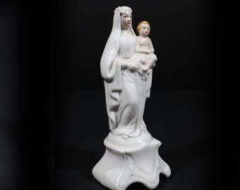 Estatua antigua francesa de porcelana de la Virgen María y el Niño Jesús.
