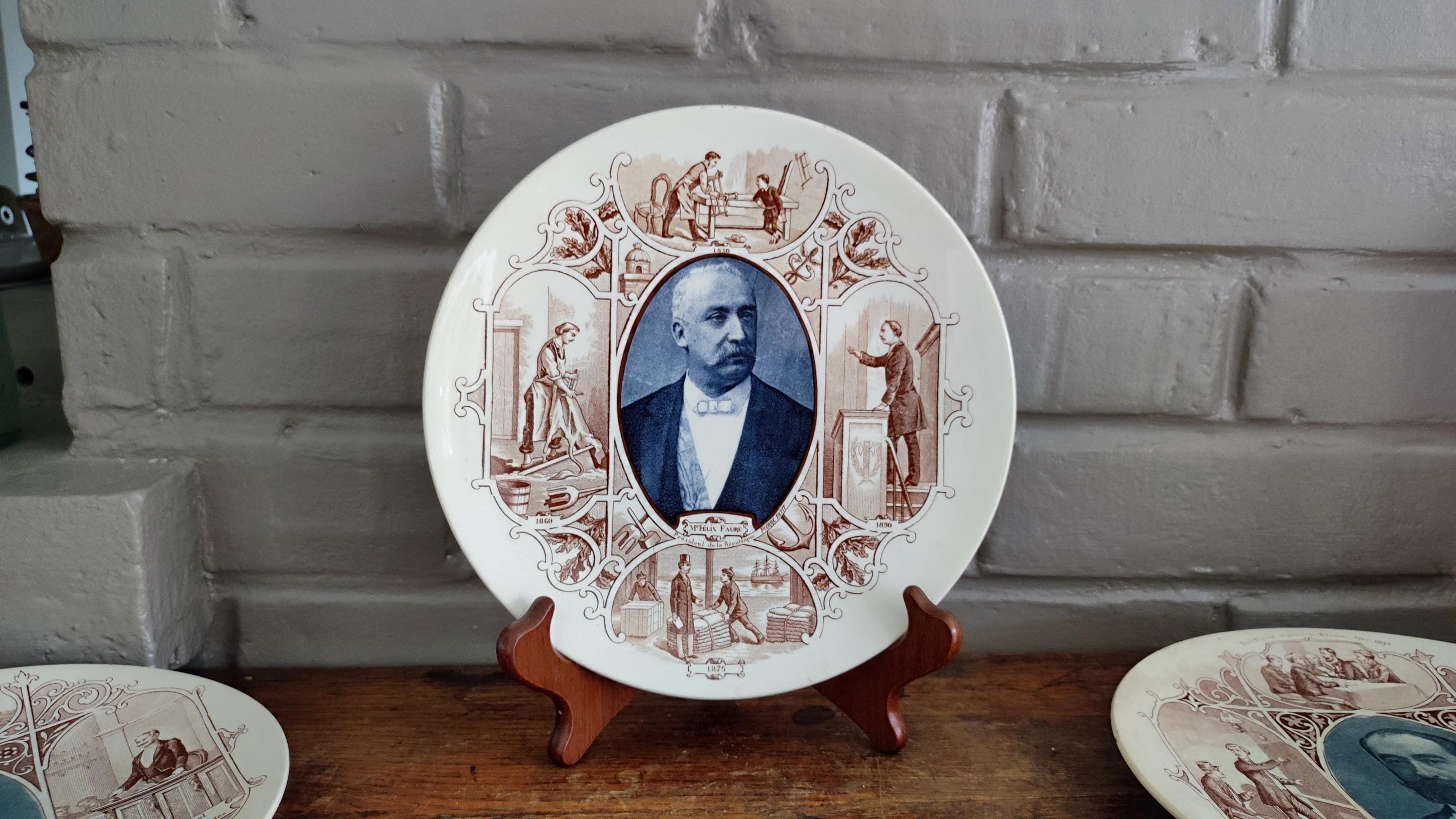 アンティークのフランス製壁掛け陶器皿、フェリックス・フォール大統領