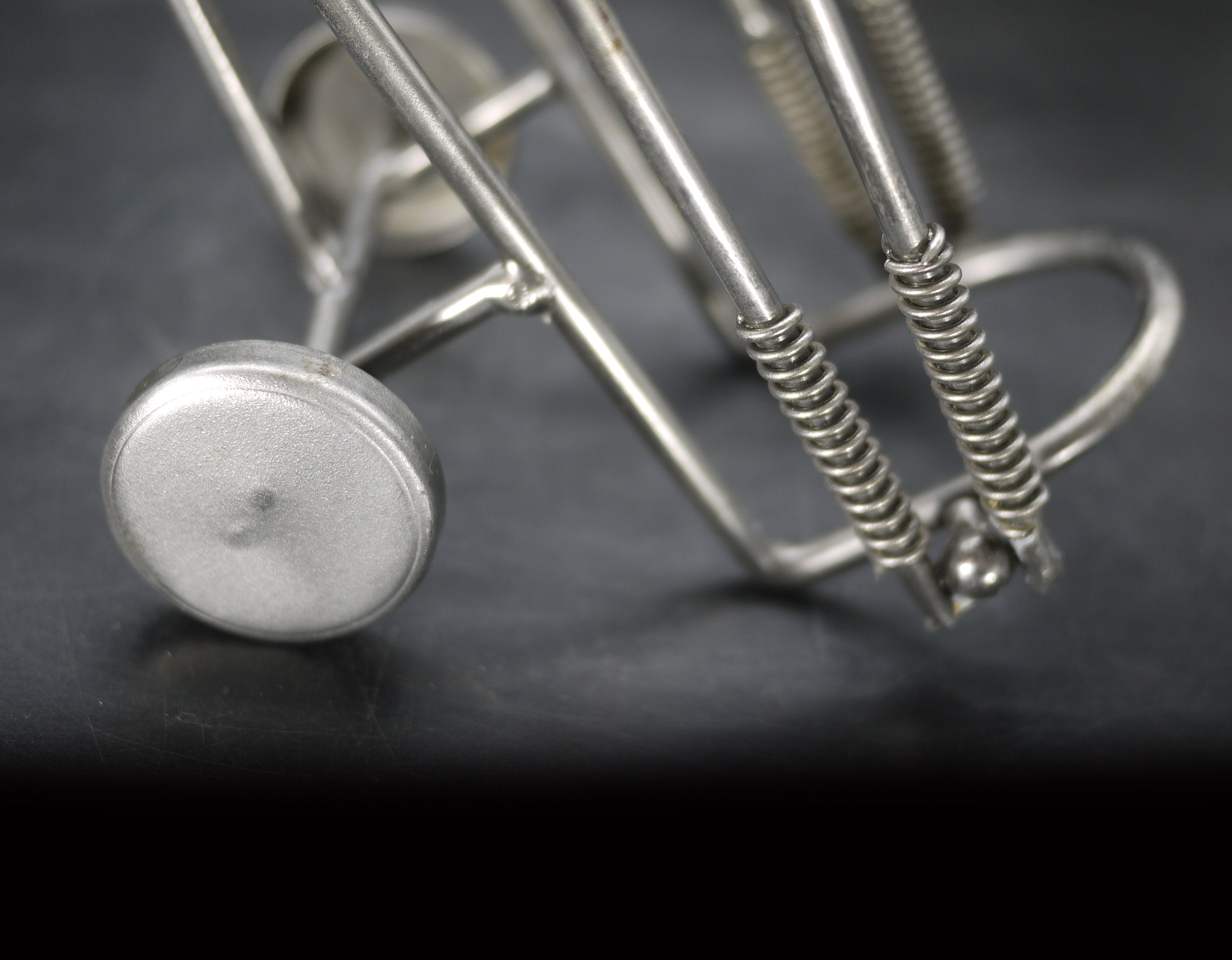 Vintage Golf Bag Wine Bottle Holder Sculpture