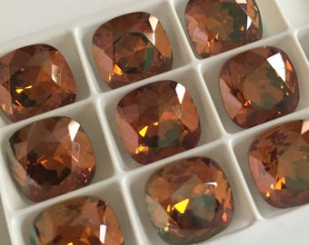 Set of 10 Swarovski cabochon crystals 4470 12mm