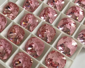 Set of 32 Swarovski cabochon crystals 4470 12mm