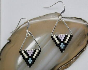 Winter 23. Beaded earrings. Minimalist earrings.