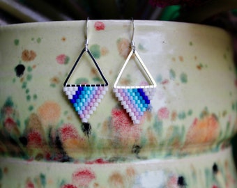 Miami Vice. Beaded earrings. Handwoven earrings.