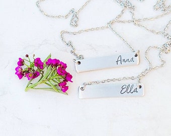 Name bar necklace, personalized bar necklace, custom bar necklace, mother's necklace, minimalist style, silver bar necklace, dainty, simple