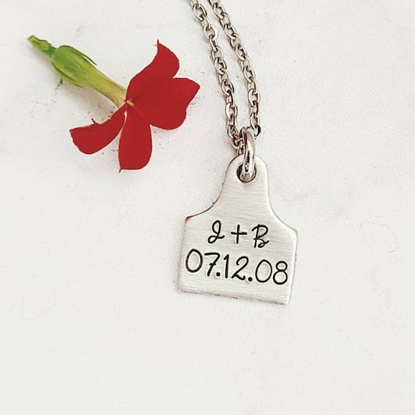 Personalized Anniversary Date Cow Tag Necklace, Silver Tone Cattle Tag