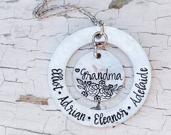 Grandma necklace, floral, grandkids, mothers jewelry, personalized, custom, washer pendant, multiple pendant, kids names, gift for grandma