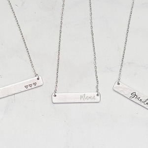 Grandma mom name bar necklace, personalized bar necklace, custom heart bar necklace, mother&#39;s necklace, minimalist style, silver bar