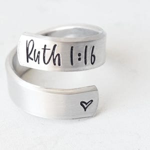 Anillo envolvente con versículo bíblico personalizado, anillo envolvente de plata asequible, anillo envolvente personalizado, anillo cristiano de memorización, anillo de escrituras, referencia imagen 13