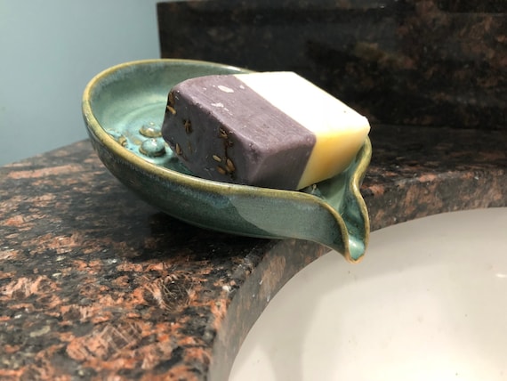 Round Self Draining Soap Dish - Sage Green