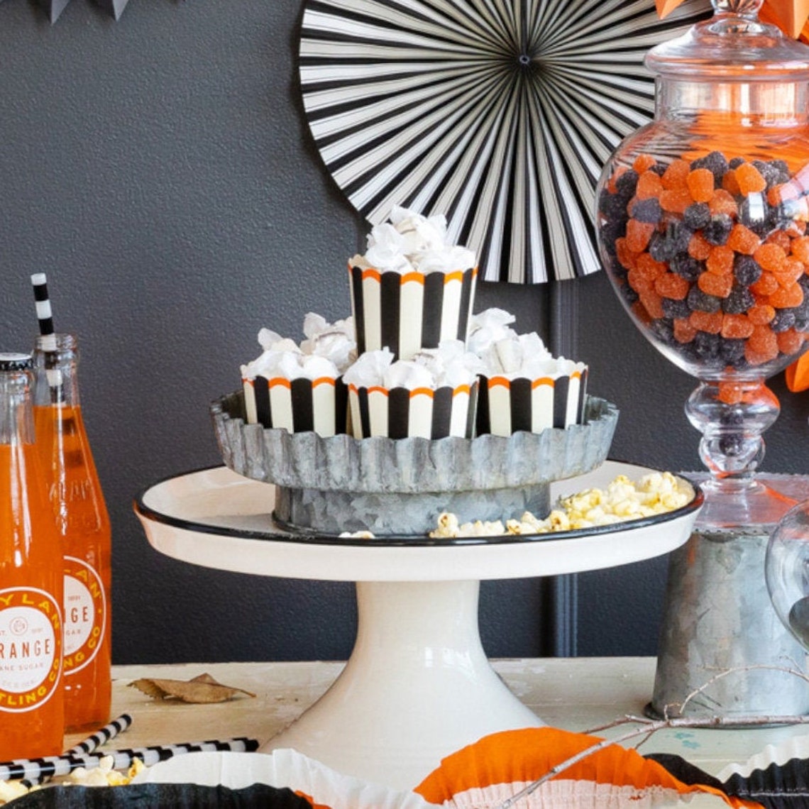 Halloween Baking Cups 24ct Orange and Black Cupcake Holders Etsy