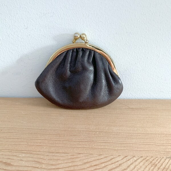 Small Brown Soft Leather Kisslock Coin Purse Vintage Leather Pouch Classic Retro Clasp Coin Purse Calfskin