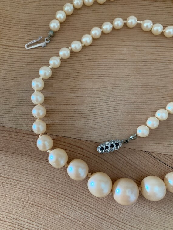 Graduated pearl necklace 20 best sale inch