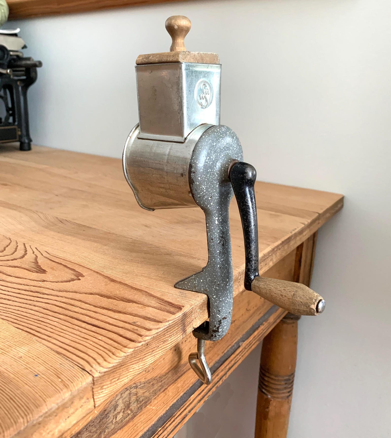 1950's WSM Klingenthal Nut Grinder Gray Cast Iron Manual Table Top Almond Grinder Made in GDR Germany