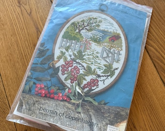 Danish Vintage Cross Stitch Embroidery Kit With Oval Wood Frame