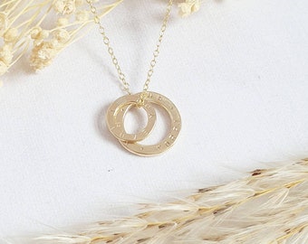 Classic Family Love Circles Gold Necklace