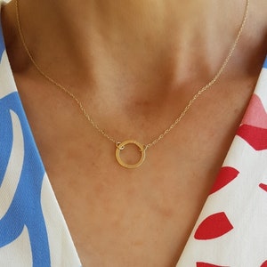 Classic Gold Halo Necklace