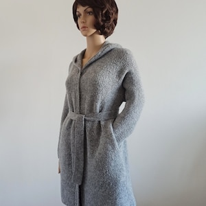 Gray cardigan with hood Warm jacket Cloak with Hood Knitting coat with long sleeves Transitional clothing Long sweater with belt