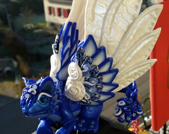 Polymer Dragon, Fairy Dragon, Winter Dragon, Fantasy Dragon Skulptur, Magic Figure