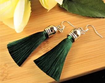 Dark Green Silk Fringe Tassel Bohemian Dangle Drop Statement Fashion Earrings #963