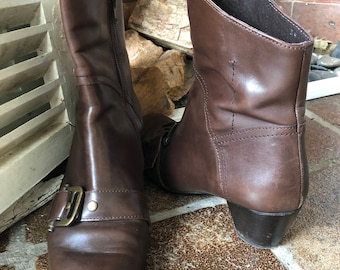 Manfield | Etsy Manfield Tan Brown Flat Faux Leather