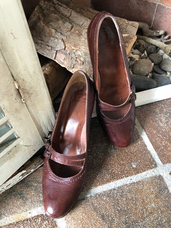 shoes pumps Italy 39EU Brown CYPRES vintage women's shoes reptile