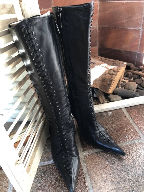 black leather ladies boots