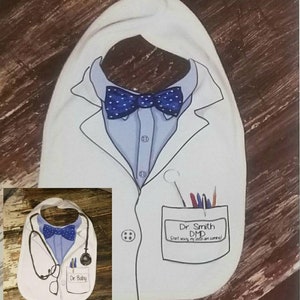 Personalized Dentist or Doctor bib,  bib for mom or dad Doctor, Medical Gift Mug, Doctor Appreciation baby, bib for MD, Doctor gift
