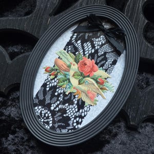 Sweet Remembrance - Framed Victorian Die Cut - Oddities & Antiques