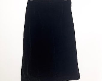 1950's Vintage Black Velvet Pencil Skirt Gothic Timeless