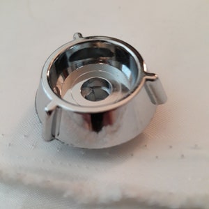 OEM Ford radio knob, DIAA-18A932-AA Vintage 1973 - 1978