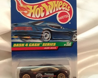 Hot Wheels Dash Cash Series #3 Audi Avus NEW