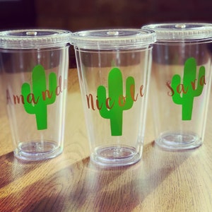 Bridal Tumblers with straw, personalized tumblers, bachelorette tumblers, bridal party tumblers, bridesmaid tumblers, birthday favors