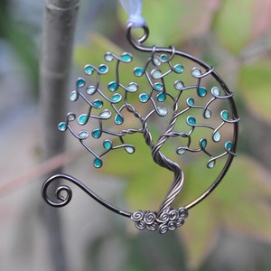 Offener Lebensbaum-Anhänger. Hellbrauner Aluminiumdraht. Geschenk. Boho. Natur. Handgefertigt. Originell und farbenfroh. Brauch