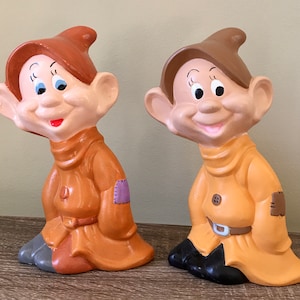 Dopey Walt Disney Productions Snow White and the Seven Dwarfs ceramic large garden figurine statue.  Dopey dwarf figure