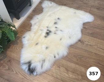 100% British Undyed Rare Breed Sheepskin Rug - 357