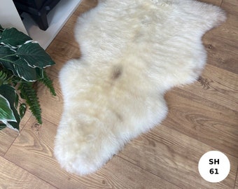 100% British Undyed Rare Breed Short Fur Sheepskin Rugs -  SH61