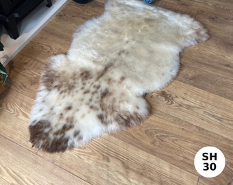 100% British Undyed Rare Breed Short Fur Sheepskin Rugs -  SH30