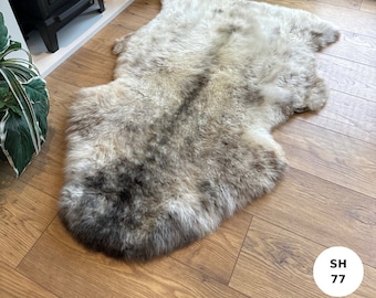 100% British Undyed Rare Breed Short Fur Sheepskin Rugs -  SH77