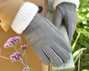 Genuine Whole Fleece Merino Sheepskin Classic Ladies Gloves