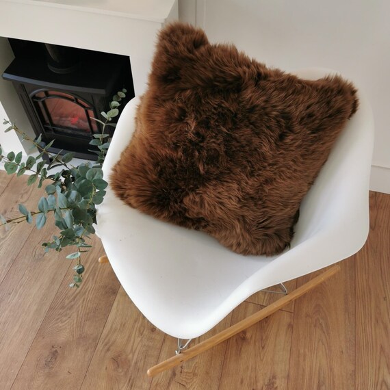 シープスキンクッションカバー片面オリジナル45x45高級天然本物スタイリッシュ 限定版シープスキンクッションカバー 45 cm x 45 cm