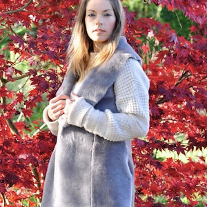 Sheepland Handgemachte britische Schaffell Gilet – Die "Georgina"