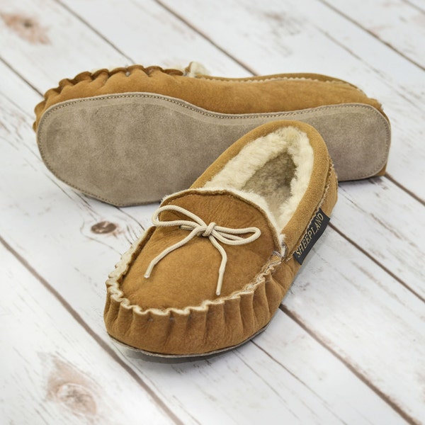 Luxury Whole Fleece Sheepskin Handmade Traditional Range Moccasin Slippers